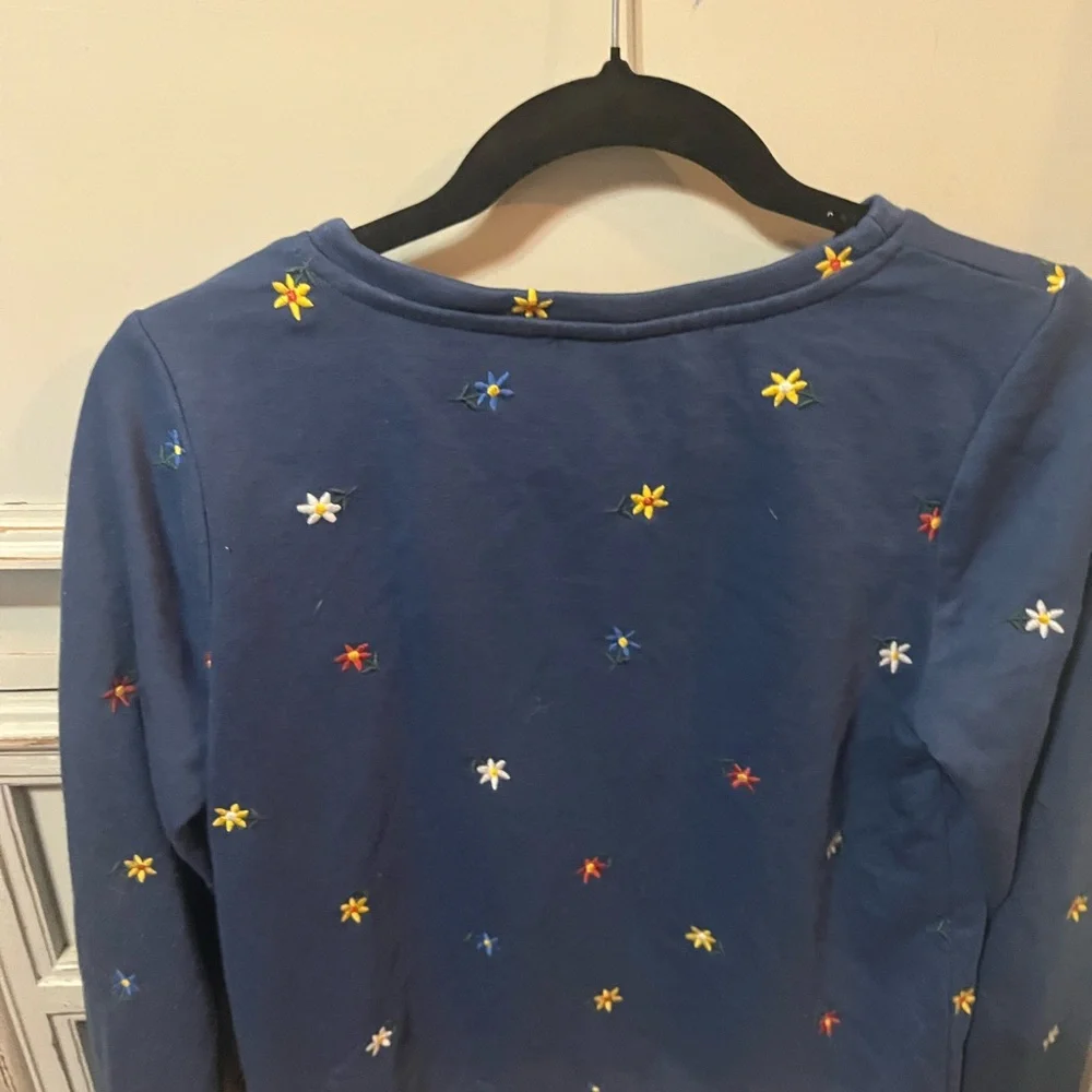 Blue Long Sleeve Tee with Star-Like Embroidery- Evsie by Maurice’s. Size 13/14